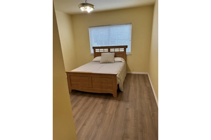 $1400 : Unidad de renta image 3
