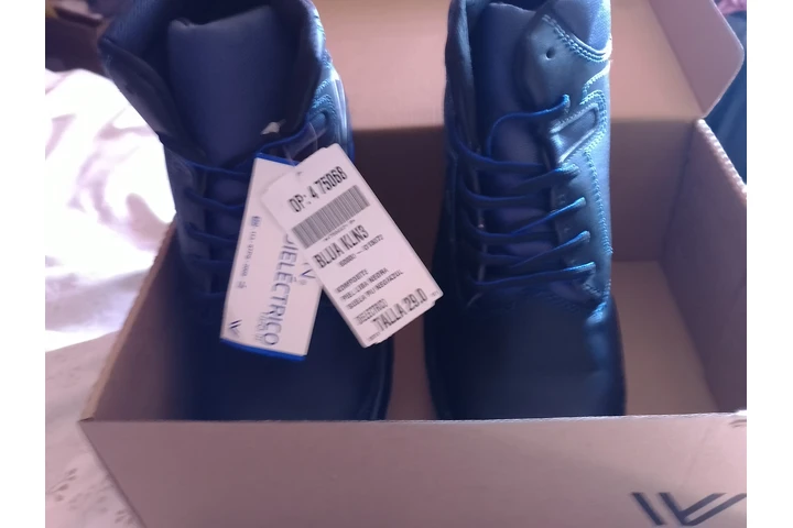 $900 : Zapatos de seguridad nuevos image 5