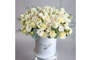 Buy White Roses Flower en Bakersfield