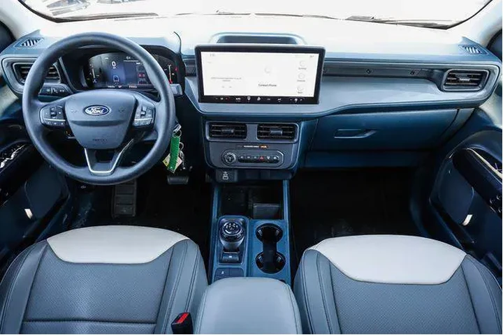 $31666 : Ford Maverick 2025 AWD XL 4d image 1