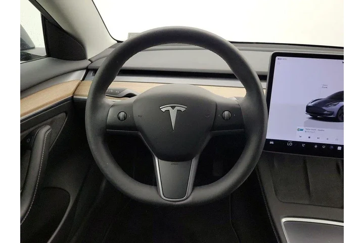 $29998 : Tesla Model 3 2022 AWD Long image 10
