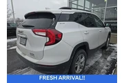 $23247 : GMC Terrain 2023 AWD SLE 4dr thumbnail