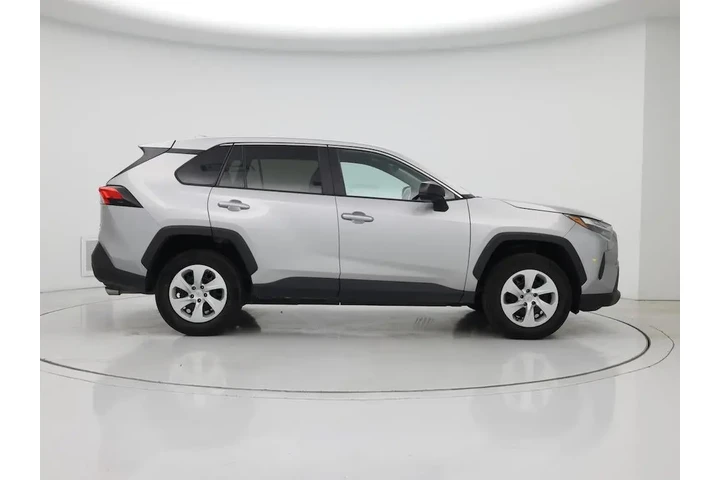 $26998 : Toyota RAV4 2024 AWD LE 4dr image 7