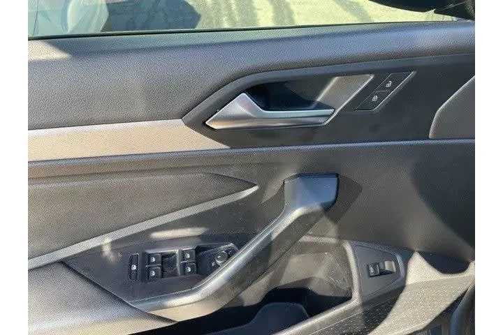 $14992 : Volkswagen Jetta 2019 S 4dr image 6