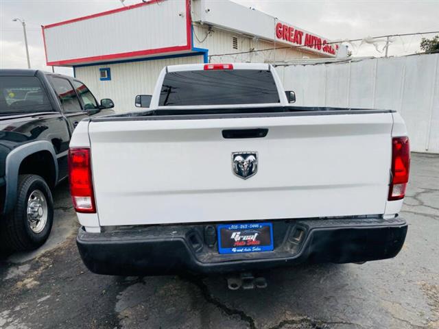 $15995 : 2017 RAM 1500 image 7