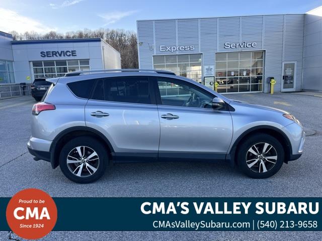$19997 : PRE-OWNED 2017 TOYOTA RAV4 XLE image 4