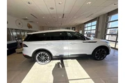 $37888 : Lincoln Aviator 2021 AWD Res thumbnail