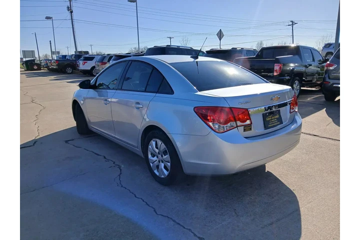 $6999 : 2013 Cruze LS Auto image 6