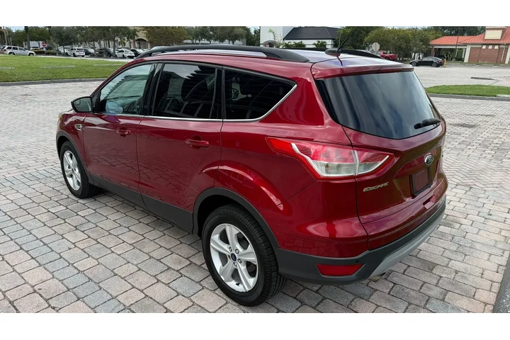$4500 : 2016 Ford Escape SE AWD image 3