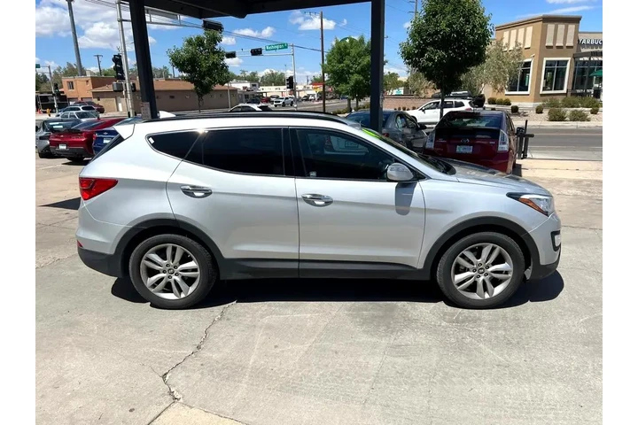 2014 Santa Fe Sport 2.0T FWD image 4