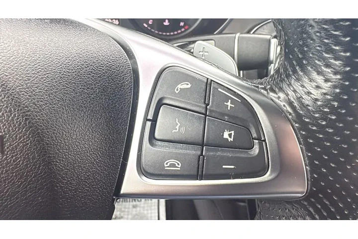 $16995 : 2019 GLC image 2