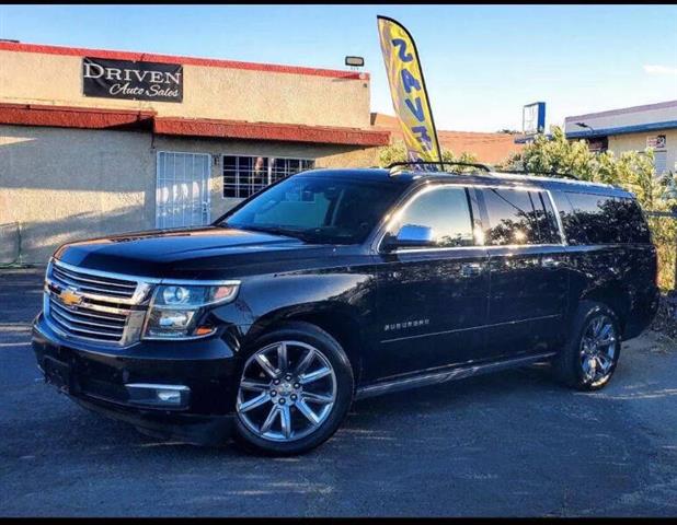 $21999 : 2015 Suburban LTZ image 7