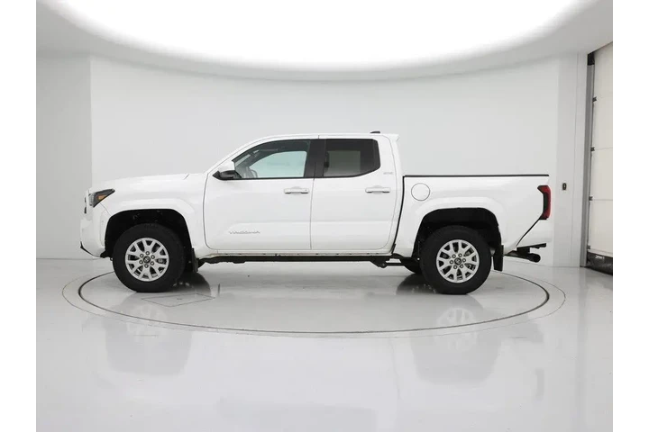 $36998 : Toyota Tacoma 2024 4x4 SR5 4 image 3