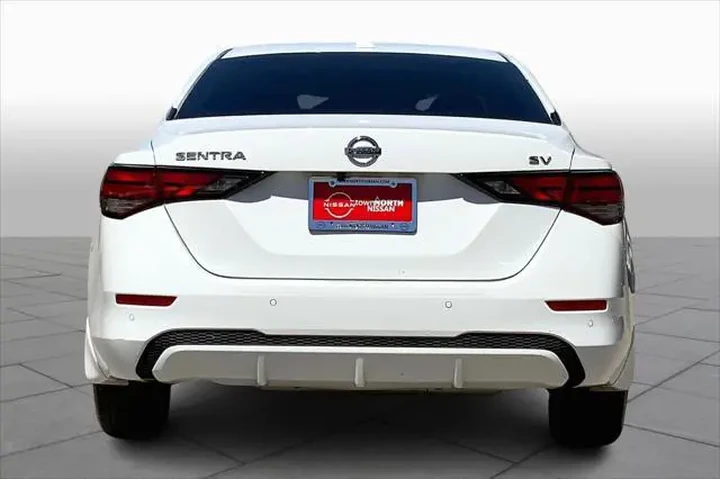 $16386 : Nissan Sentra 2021 SV 4dr Se image 4