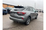 $25615 : Ford Escape 2024 AWD ST-Line thumbnail