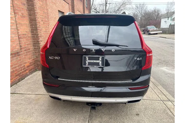 $13475 : 2016 XC90 T6 Momentum image 10