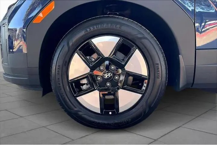 $36969 : Hyundai SANTA FE Hybrid 2026 image 9