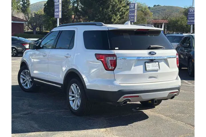 $12990 : Ford Explorer 2017 XLT 4dr S image 5