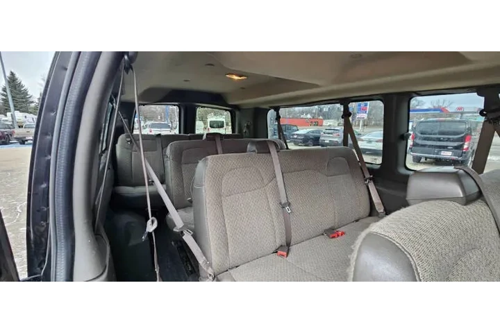 $26990 : 2019 Express LS 3500 image 10