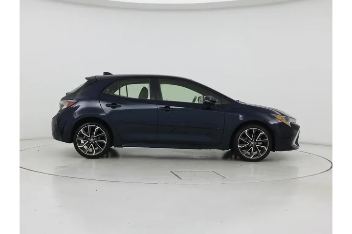 $23998 : Toyota Corolla Hatchback 202 image 7