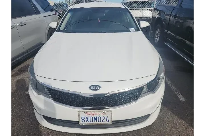 $12991 : Kia Optima 2018 LX 4dr Sedan image 2