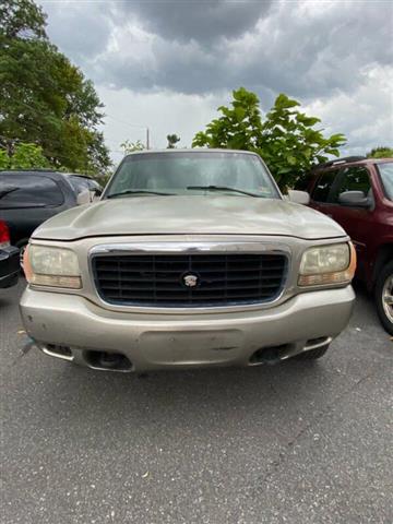 $2995 : 2000 Escalade image 4