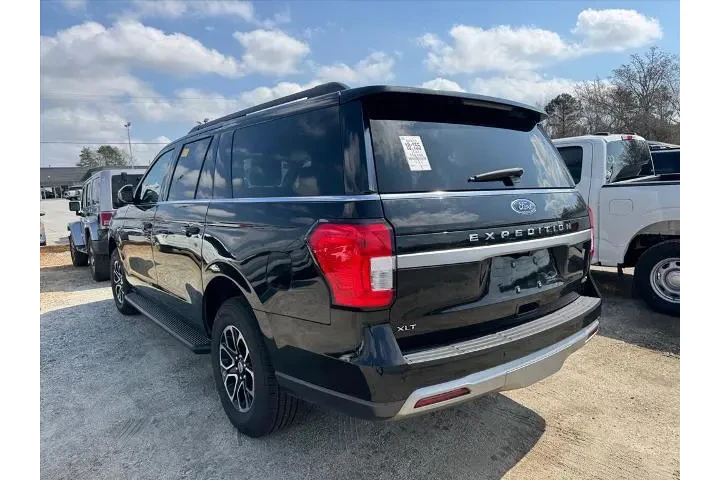 $39953 : Ford Expedition MAX 2024 4x2 image 8