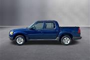 $13979 : 2005 Explorer Sport Trac XLT thumbnail