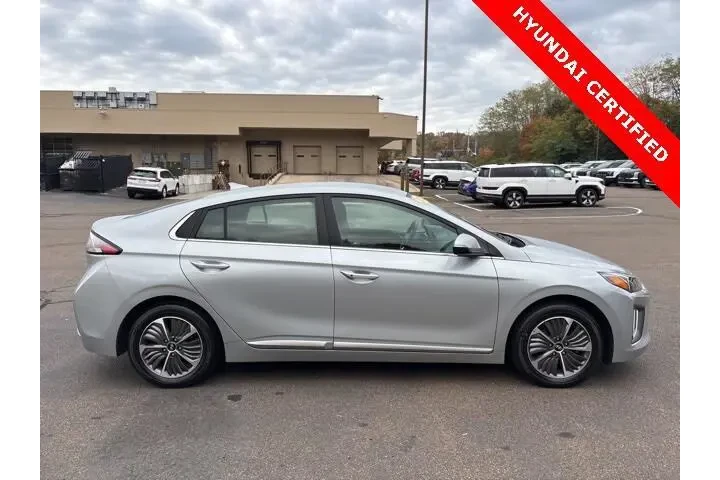 $16500 : Hyundai IONIQ Plug-in Hybrid image 7