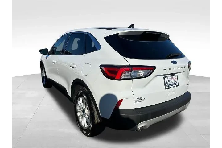 $19985 : Ford Escape 2022 AWD SE 4dr image 3