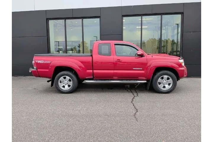 $22995 : Toyota Tacoma 2015 4x4 V6 4d image 5