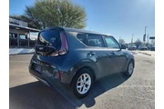 $18994 : Kia Soul 2024 LX 4dr Crossov thumbnail