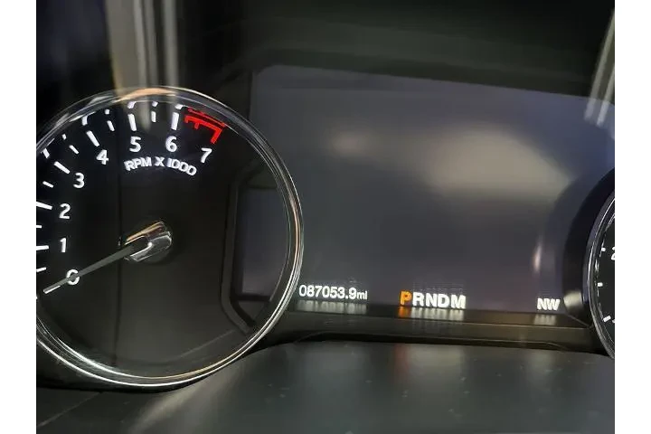 $29658 : Ford Expedition 2019 4x4 Lim image 6