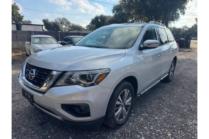 $11995 : 2020 Pathfinder image 2