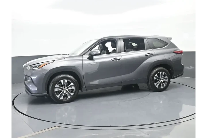 $29291 : Toyota Highlander Hybrid 202 image 2