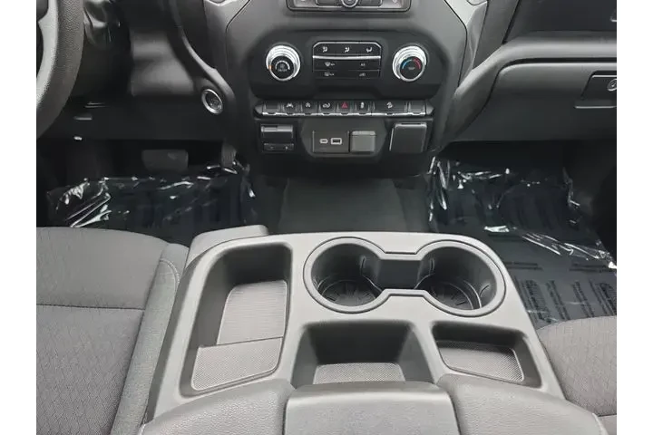 $39961 : GMC Sierra 1500 2024 4x4 Pro image 3