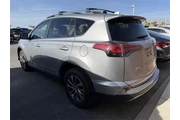 $23988 : Toyota RAV4 Hybrid 2017 AWD thumbnail