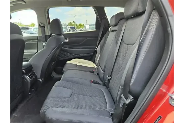 $18990 : Hyundai SANTA FE 2021 SEL 4d image 4