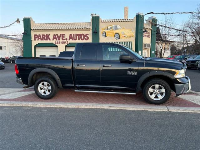 $13495 : 2017 RAM 1500 SLT image 3