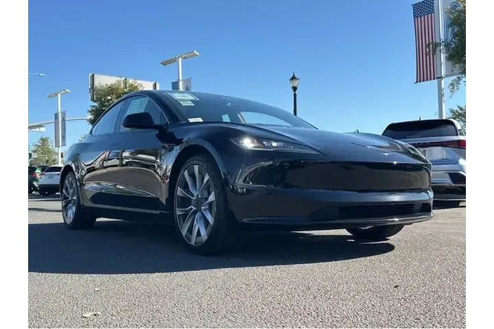 $31972 : Tesla Model 3 2024 4dr Sedan image 3