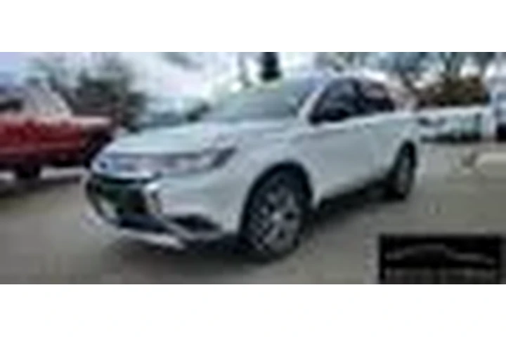 $9995 : 2017 Outlander image 6