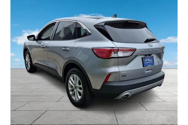 $20797 : Ford Escape 2022 SE 4dr SUV image 4