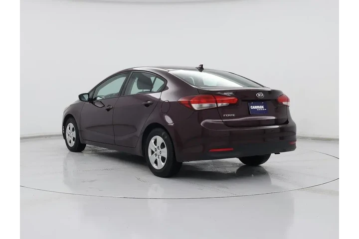 $12599 : Kia Forte 2018 LX 4dr Sedan image 2