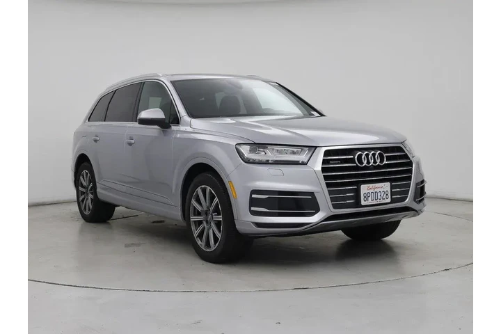 $31998 : Audi Q7 2019 AWD quattro SE image 1