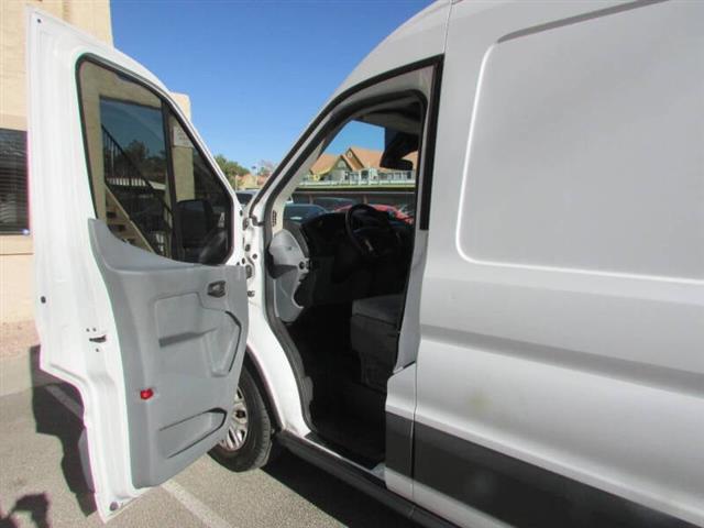 $20900 : 2015 Transit 250 image 8