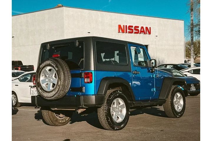 $14777 : Jeep Wrangler 2015 4x4 Sport image 6