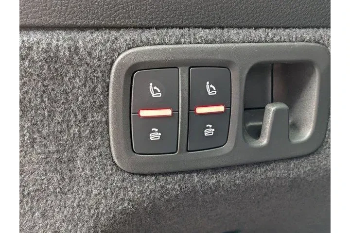 $38595 : Audi Q7 2024 AWD quattro Pre image 10