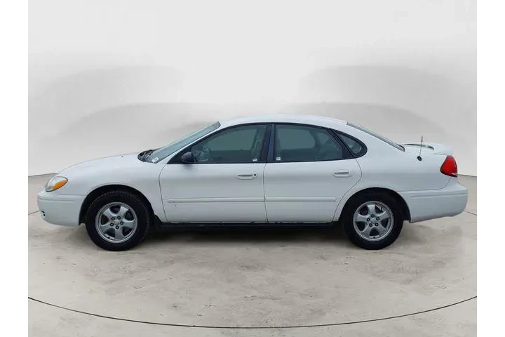 $4961 : Ford Taurus 2006 SE 4dr Seda image 2