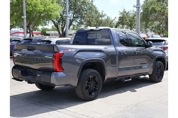 $36490 : Toyota Tundra 2023 4x4 SR5 4 image 7