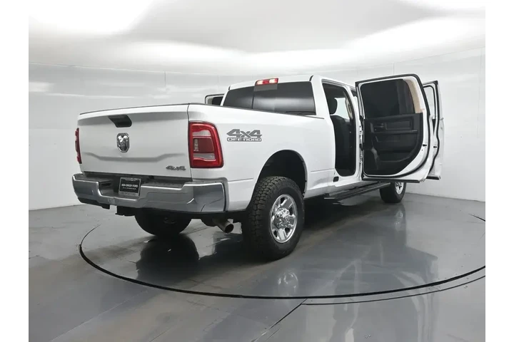 $37673 : Ram 2500 2020 4x4 Tradesman image 6